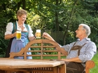 Wird hier das Bier angestrahlt?